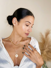 Load image into Gallery viewer, Classic Herringbone Chain