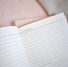 Load image into Gallery viewer, Gratitude Journal